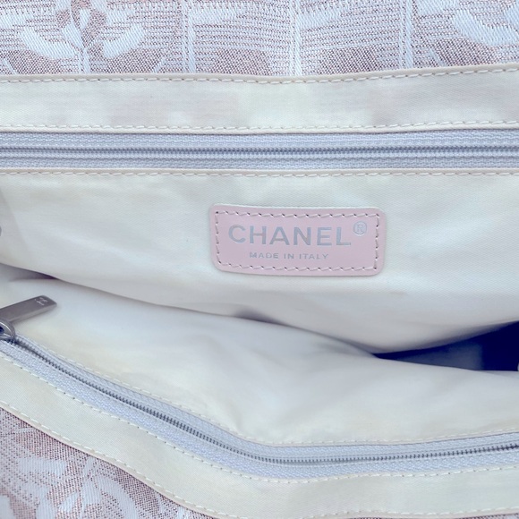 CHANEL Tote New Travel Line Shimmering Pink - Picture 5 of 11